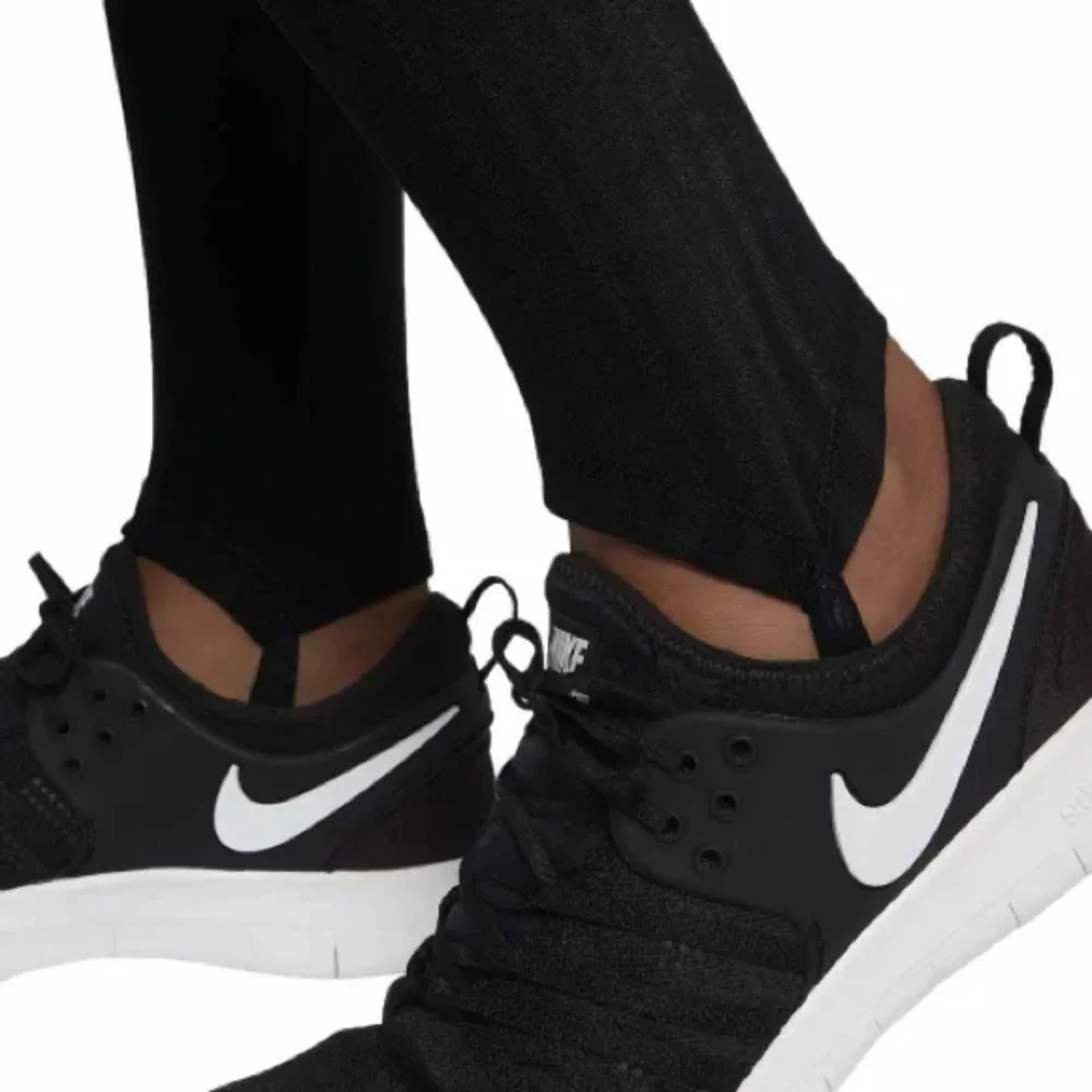 Nike nwot pro